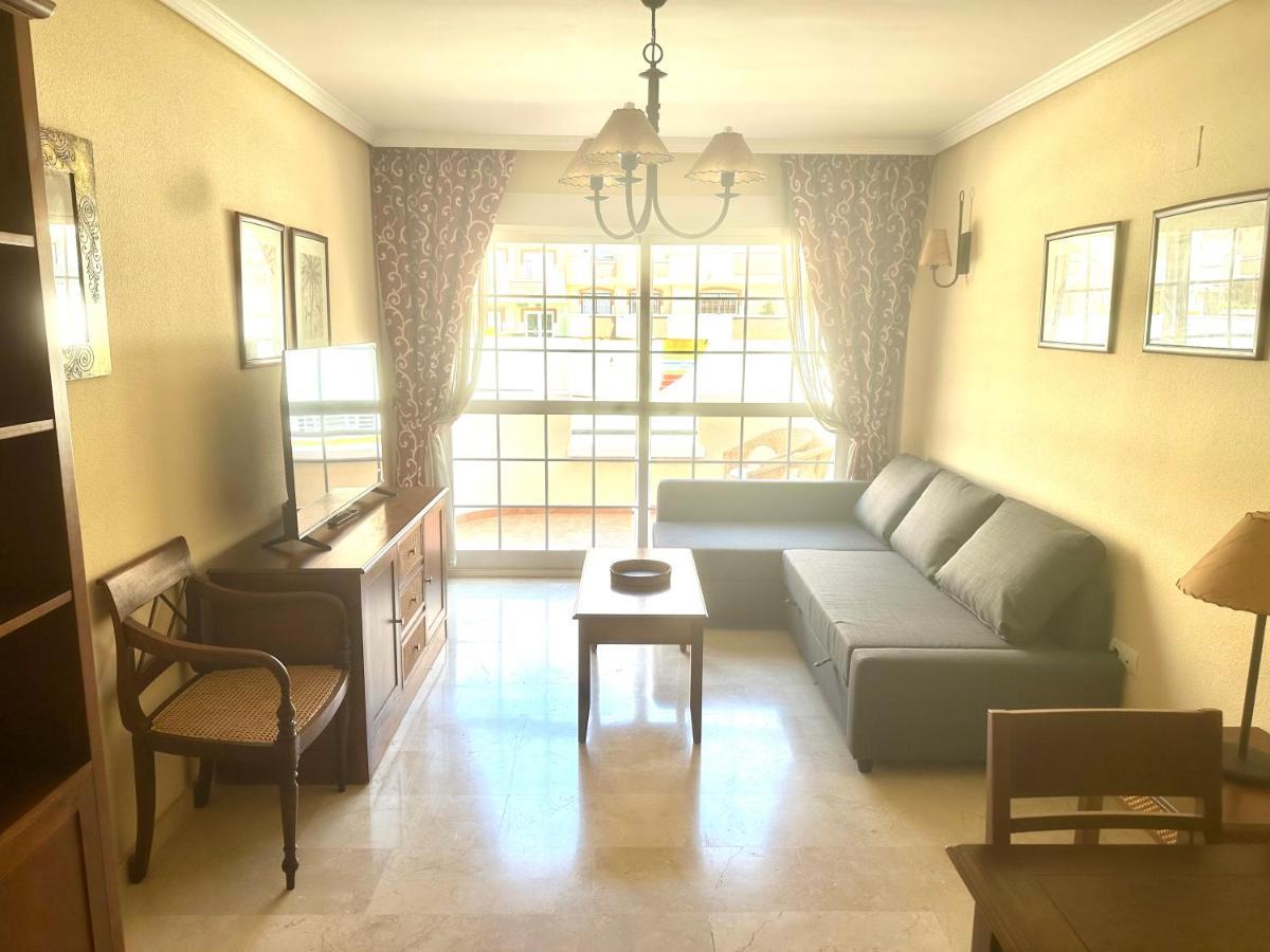 Amazing Beach Apartment!! بينالماذينا المظهر الخارجي الصورة